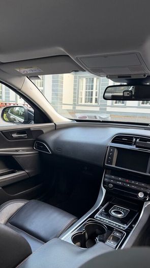 Jaguar XE 2016