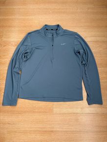 mens s Nike quarter zip