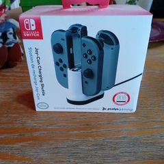 Nintendo switch joy con charging shuttle