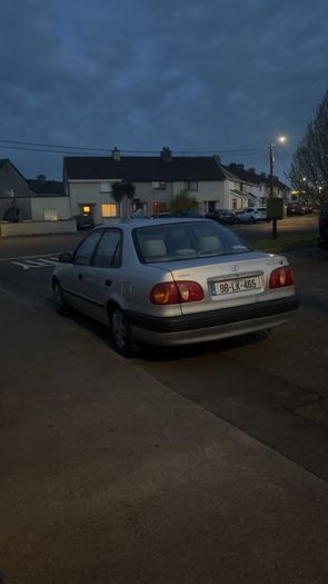 toyota corolla e11