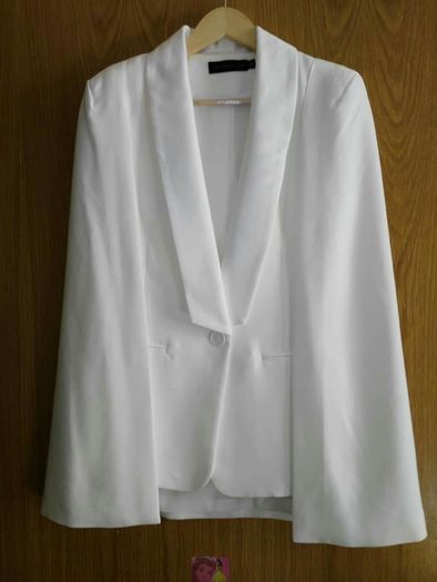 Lavish Alice blazer