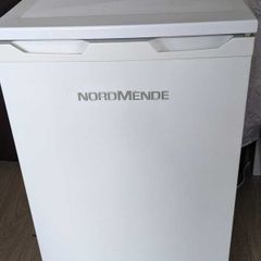 Under counter fridge