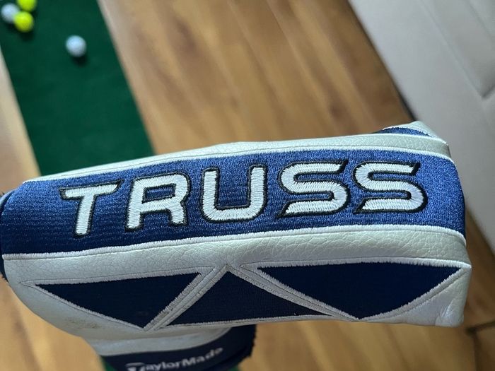 Taylormade Truss TB2