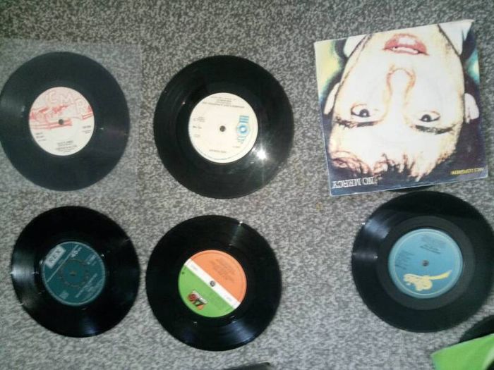 vinyl lot