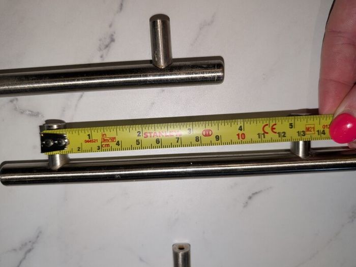 Kitchen cupboard handles