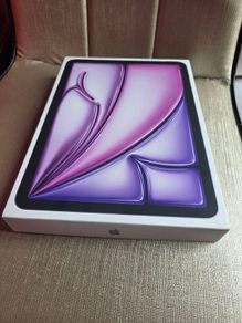 Empty box for iPad Air 11inch