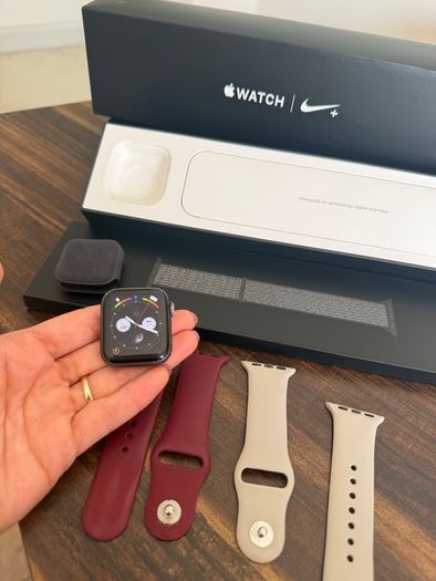 Apple Watch Nike Series 4 40mm