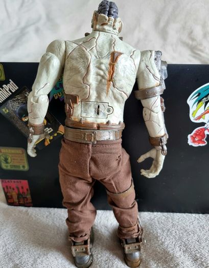 Collectable 2004 Van Helsing Monster Slayer Figure Frankensteins Monster