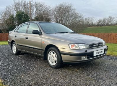 Toyota Carina e 2.0 Executive
