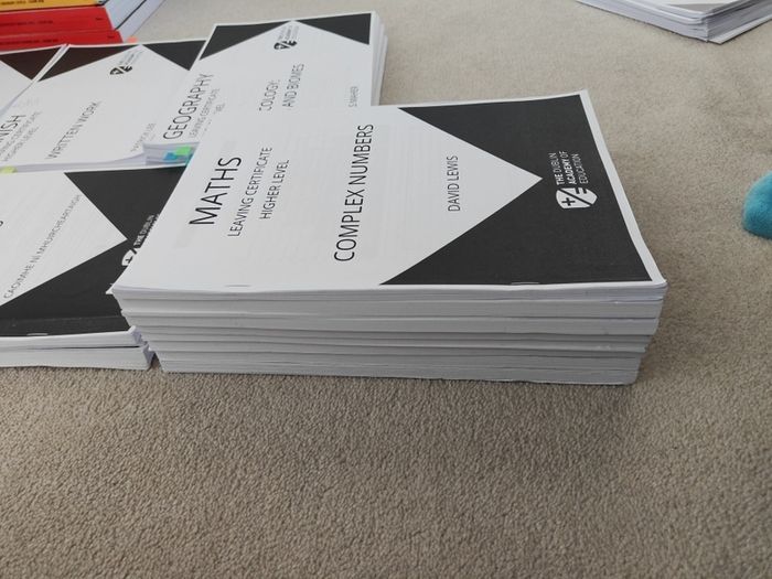 Dublin Academy Leaving Cert Notes (Geo, Math, Eco, Chem, Spa)