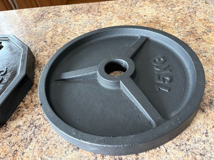 Olympic Plates (1 X 15kg, 1 X 20kg)
