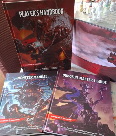 D&D Core Rulebooks (Dungeons & Dragons Gift Set)