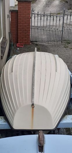 Fibreglass dingy