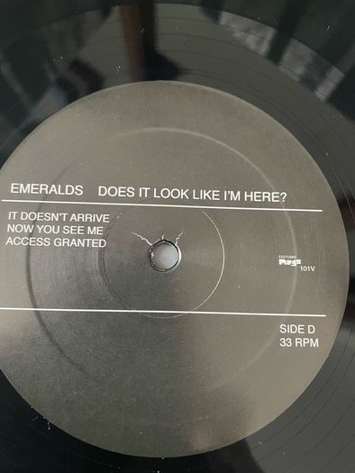 Emeralds - Does It Look Like I'm Here?