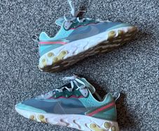 NIKE React Element 87