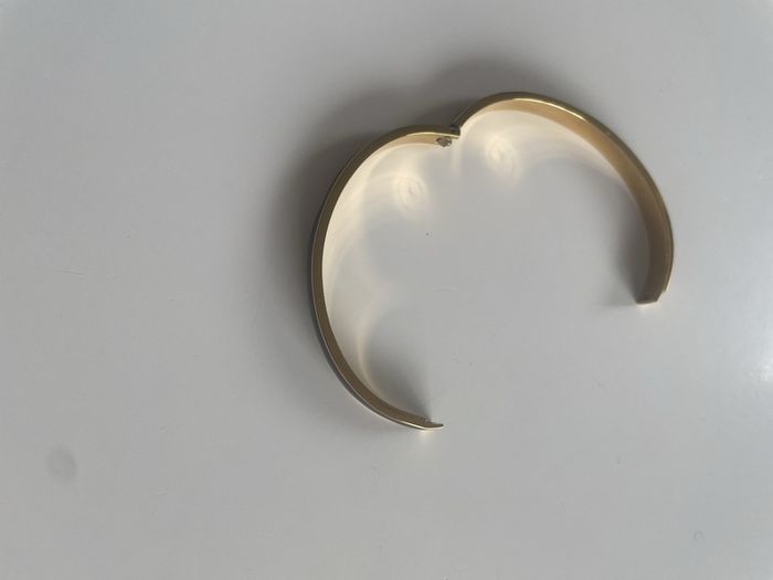 Brown Enamel S Steel Bangle