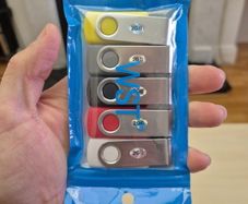 USB flash drive(s) / thumb drives, NEW