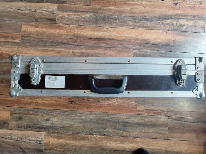Guitar pedal case