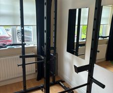 Gym Squat rack