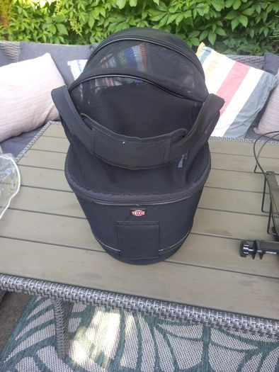 Dog carrier for bike