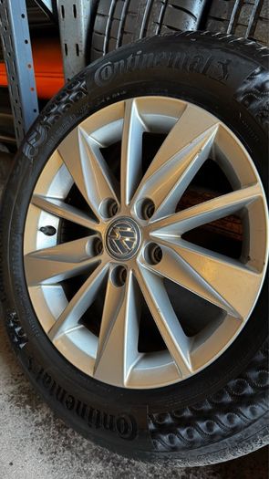 15" Genuine Volkswagen Alloys