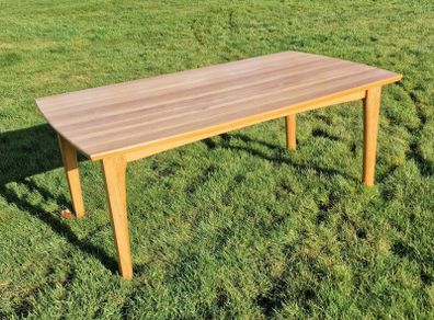 Oak dining table