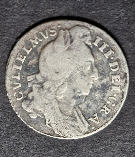 William lll (1694-1702) Six Pence 1696 Coin  VERY RARE