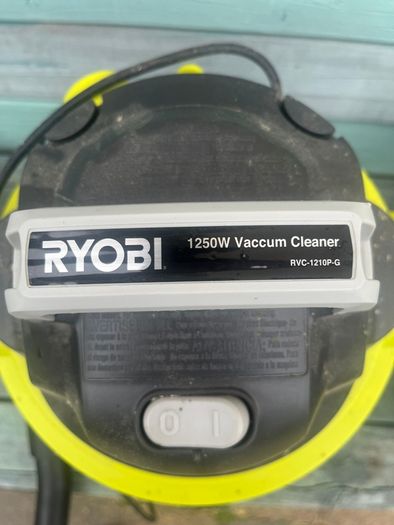 Ryobi vacuum/hoover