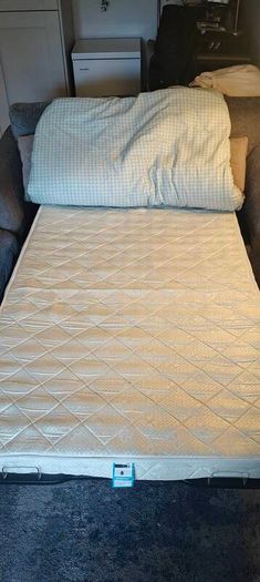 Fold out sofa bed