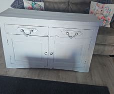 sideboard