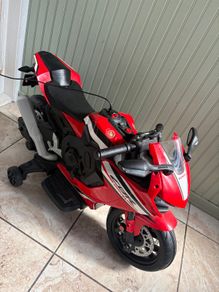 Electric chargeable kids Honda motorbike