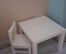 kids table & chair set