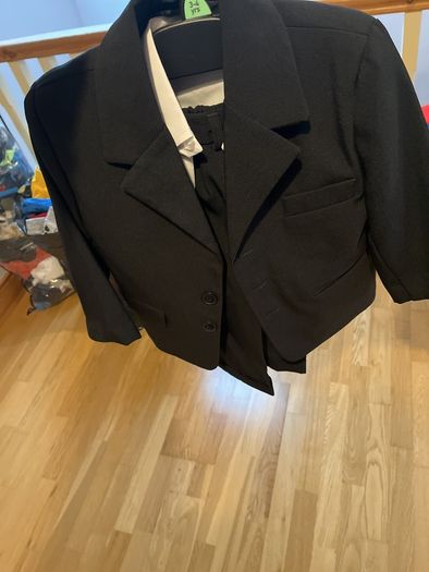 boys suit
