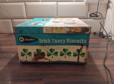 Jacobs biscuits tin