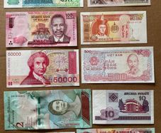 10 Mixed Banknotes