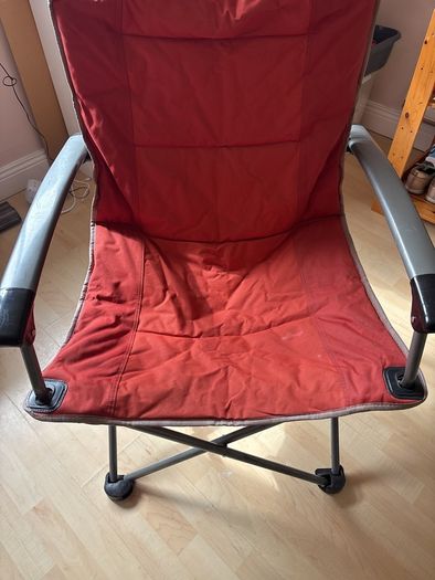 camping chairs x2