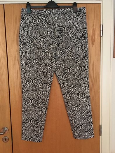 Soft Jacquard Trousers Black & White Damask 18
