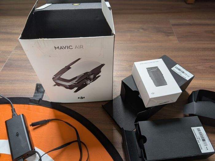DJI Mavic Air Drone with lots of spares and accessories