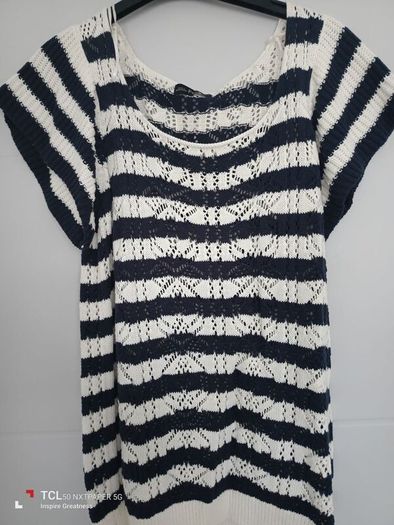 New.women's summer top. Size 12/14