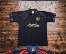 Manchester United 1993-1995 Score Draw Jersey Size XL