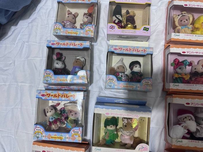 Sylvanian families anniversary sets