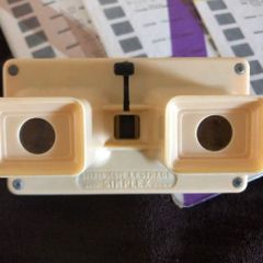 Three D Lestrade stereoscope viewer