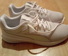 Sport Shoes Trainers.