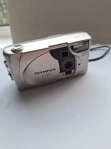 Olympus C-120 digital camera