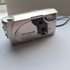 Olympus C-120 digital camera
