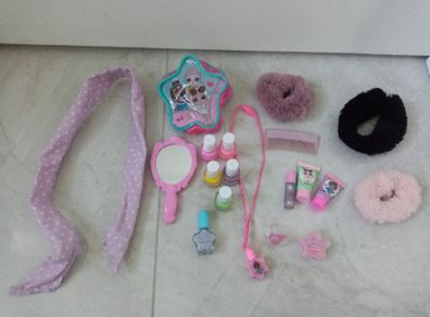 Girly accessories