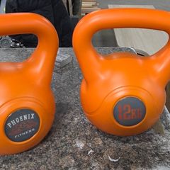 12kg Kettle bells X2