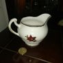 Porcelain milk jug Image 2