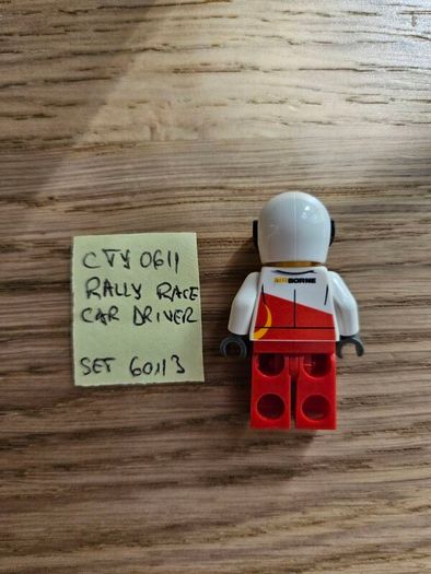 lego cty0611 rally race car driver, set 60113