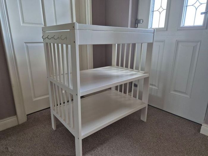Changing Table